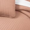 Full/Queen Lightweight Blush Ultra Soft 3-Piece Microfiber Quilt Set